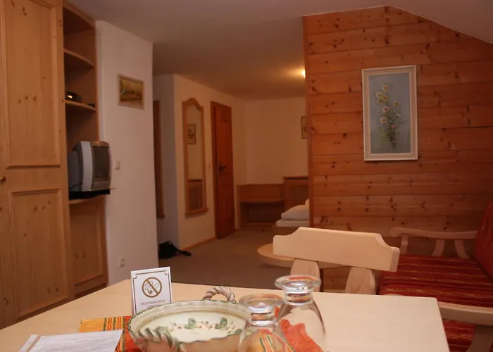 Mini-hôtel Aiplspitz 2*
