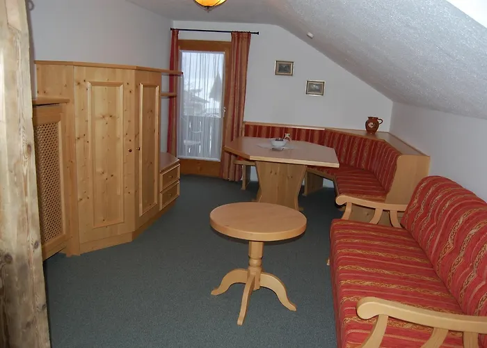 Mini-hôtel Aiplspitz 2*